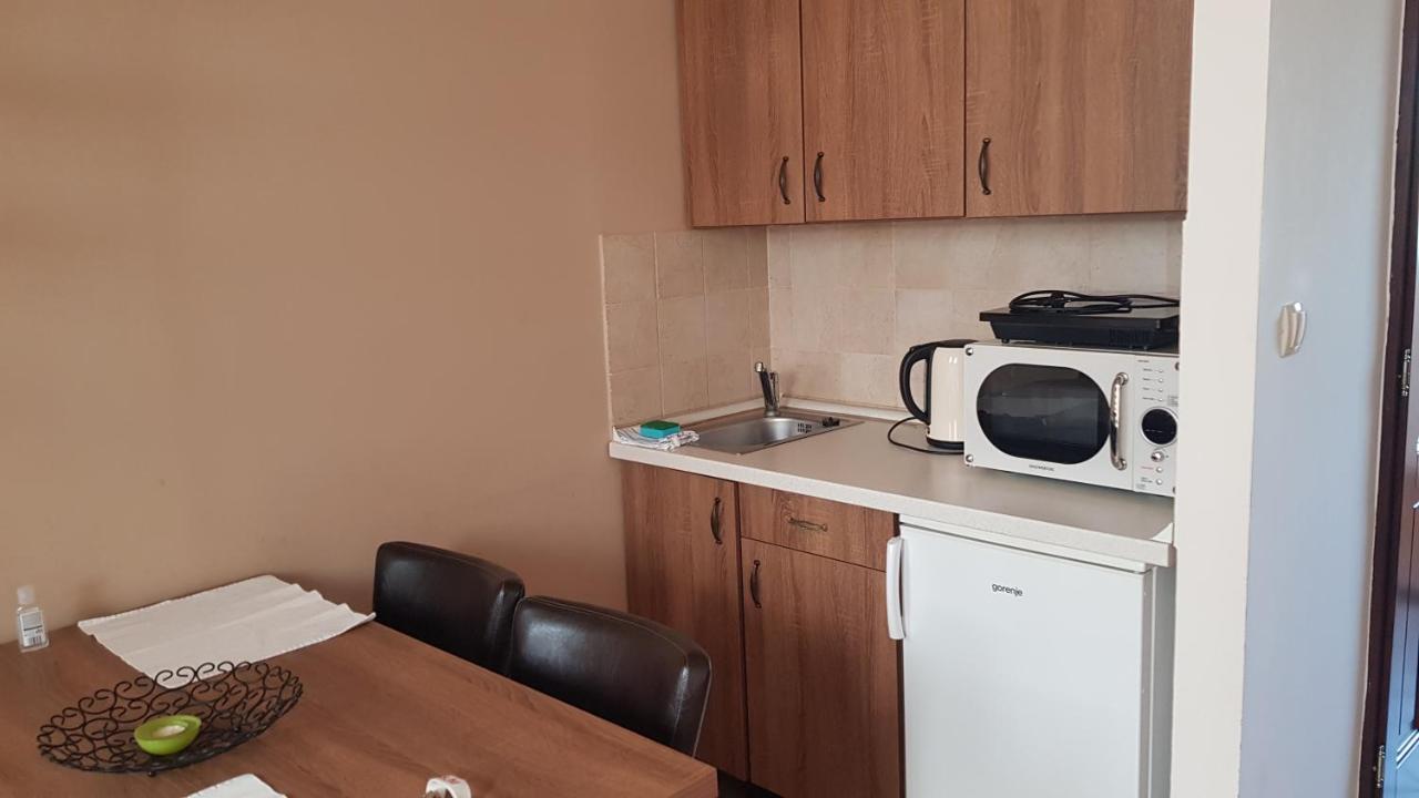 גיולה Vegvar Delux Apartman מראה חיצוני תמונה