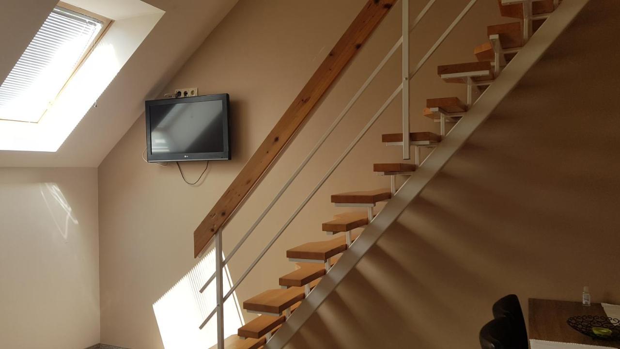 גיולה Vegvar Delux Apartman מראה חיצוני תמונה