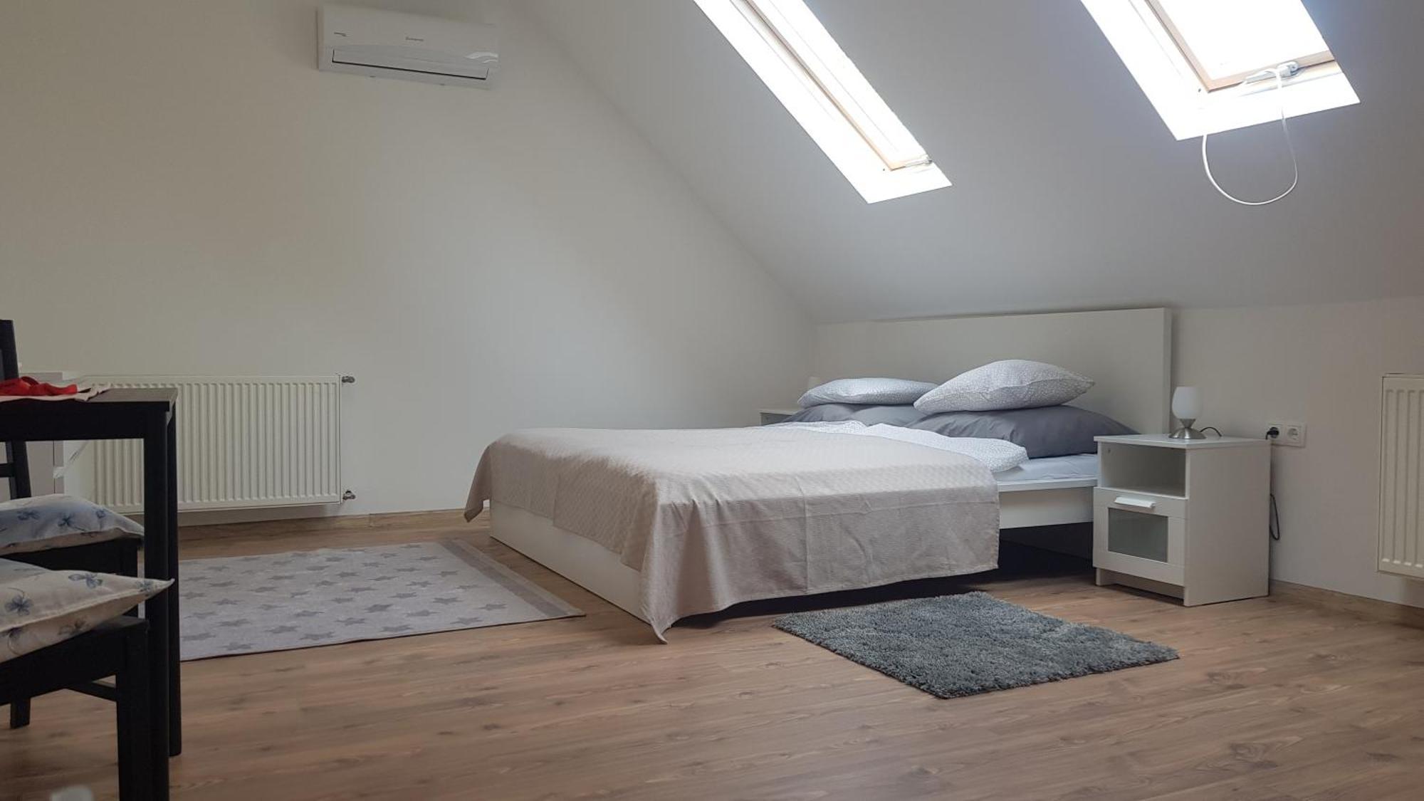 גיולה Vegvar Delux Apartman מראה חיצוני תמונה